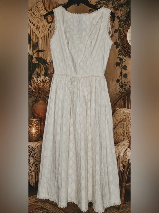 maggi maid Dresses & Skirts - Vintage 1960s Maggi Maid of Lucerne swiss white Jacquard Fit & Flare Dress XXS
